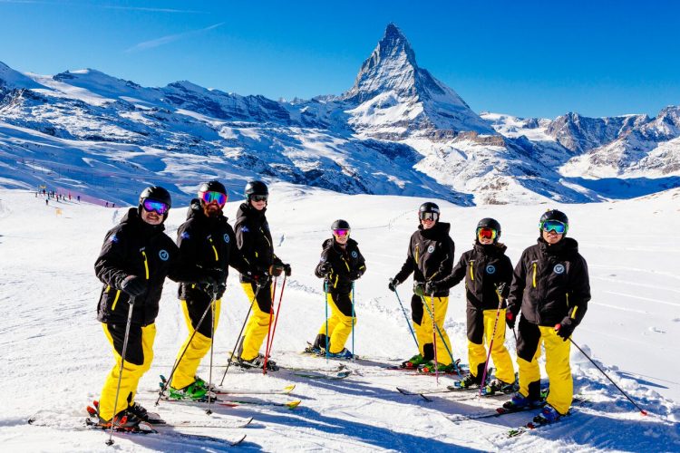 Chinese tourists wants to ski abroad